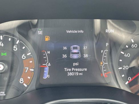 Used 2025 Jeep Compass Limited AWD/4WD image 22
