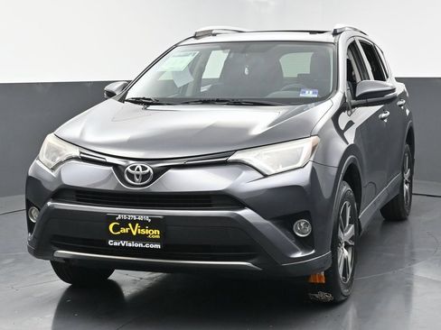 Used 2016 Toyota RAV4 XLE image 7