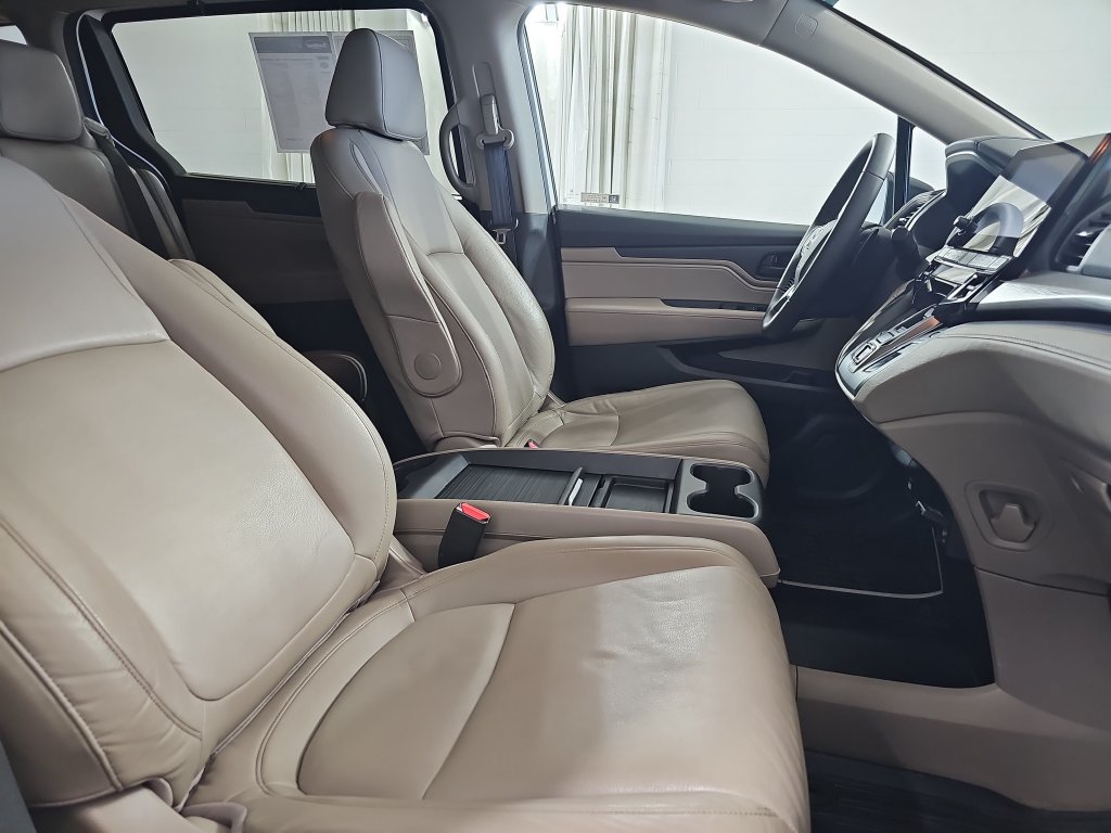 Used 2024 Honda Odyssey EX-L image 13