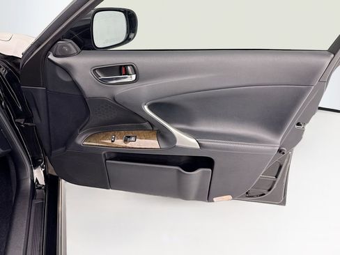 Used 2012 Lexus IS 250 w/ Premium Pkg Value Edition RWD image 22