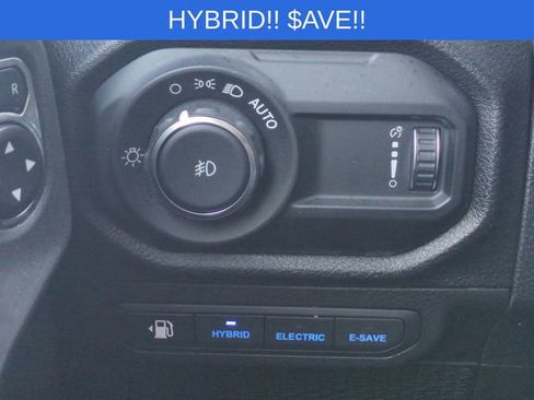 Used 2025 Jeep Wrangler Unlimited Sport S 4xe AWD/4WD image 16