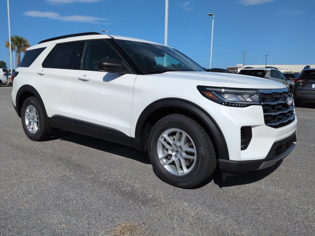 New 2027 Ford Explorer Active RWD image 2