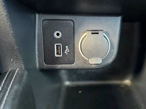 Used 2018 Nissan Kicks S w/ Exterior Package FWD image 34