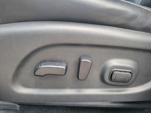 Used 2019 Nissan Murano SL FWD image 13