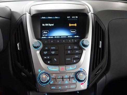 Used 2015 Chevrolet Equinox LT image 14