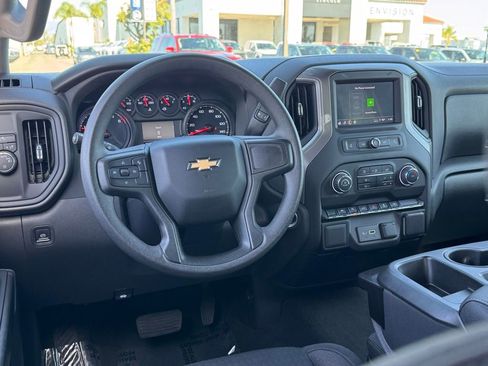 Used 2022 Chevrolet Silverado 1500 Custom image 27