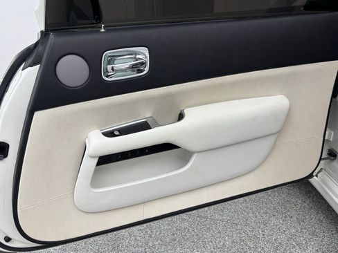 Used 2016 Rolls-Royce Wraith RWD image 58