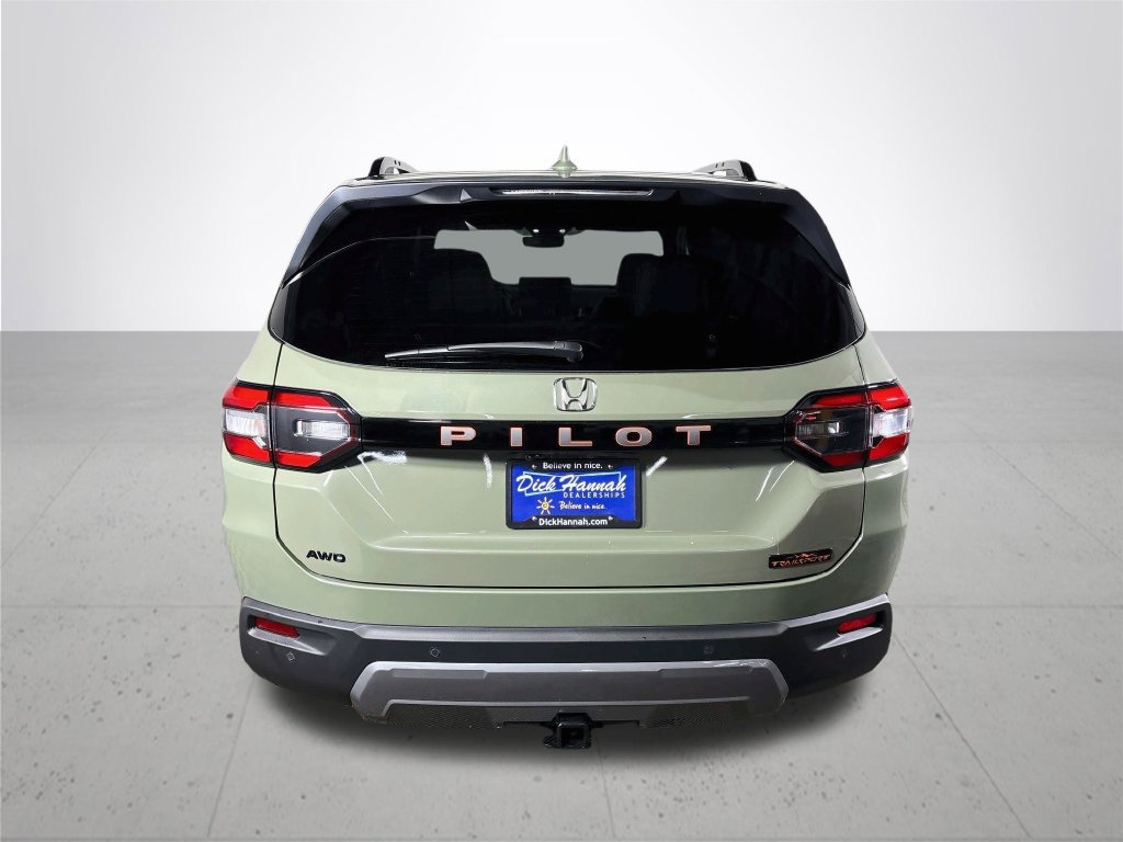 New 2026 Honda Pilot TrailSport image 7