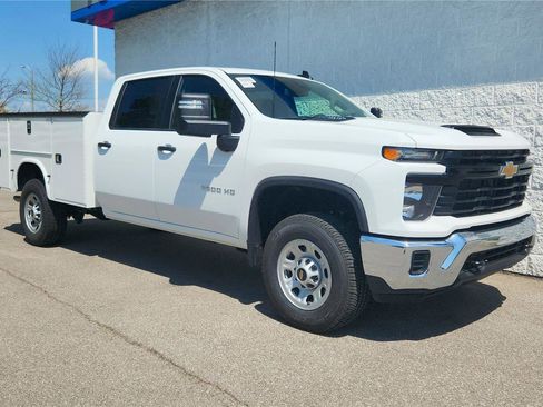 New 2026 Chevrolet Silverado 3500 W/T w/ WT Convenience Package AWD/4WD image 1
