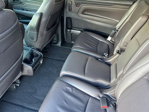 Certified 2019 Honda Odyssey Touring image 5
