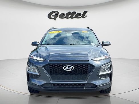 Used 2021 Hyundai Kona SEL w/ Cargo Package FWD image 2