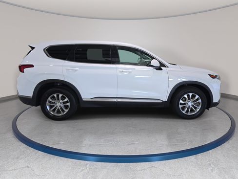 Used 2020 Hyundai Santa Fe SEL FWD image 5