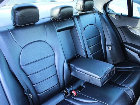 Used 2017 Mercedes-Benz C 300 Sedan image 18