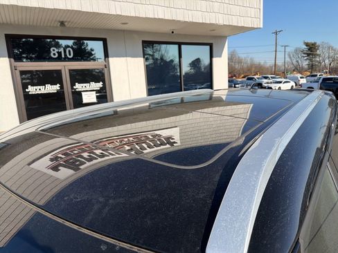 Used 2025 Mitsubishi Outlander SEL image 12