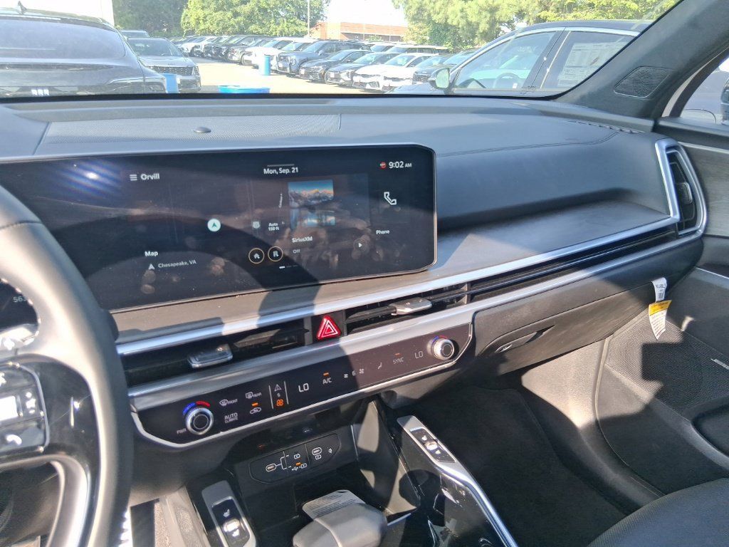 Certified 2026 Kia Sorento AWD image 11