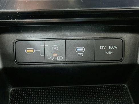 Used 2025 Hyundai Santa Cruz SEL FWD image 26