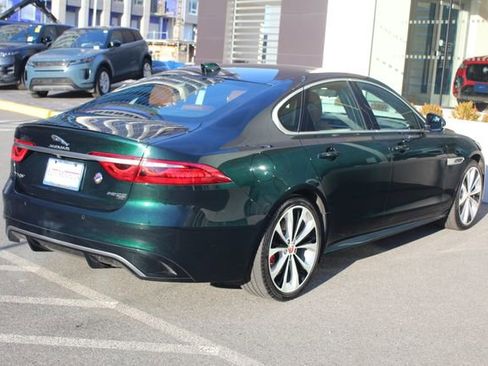 Used 2022 Jaguar XF R-Dynamic SE image 2