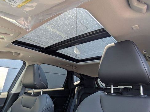 Used 2025 Nissan Murano SL AWD/4WD image 14
