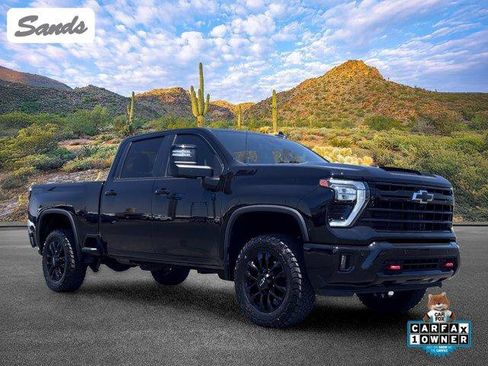 Used 2025 Chevrolet Silverado 2500 LT w/ Trail Boss Package AWD/4WD image 1