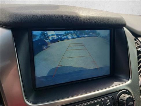Used 2019 Chevrolet Tahoe LT w/ Luxury Package image 19