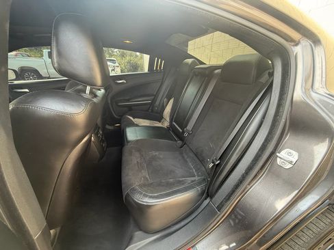 Used 2020 Dodge Charger Scat Pack RWD image 31