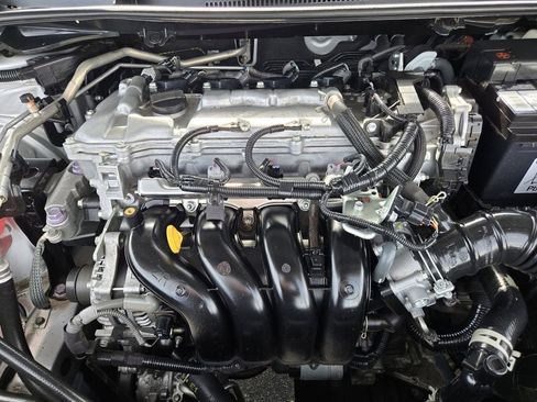 Used 2022 Toyota Corolla LE image 18