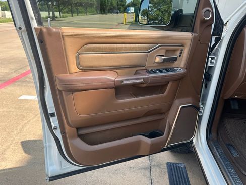Used 2019 RAM 3500 Limited AWD/4WD image 19