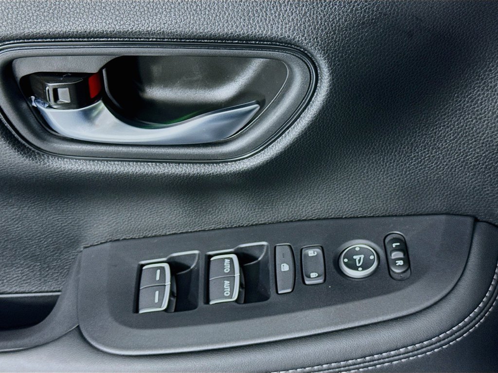 New 2027 Honda HR-V EX-L image 26