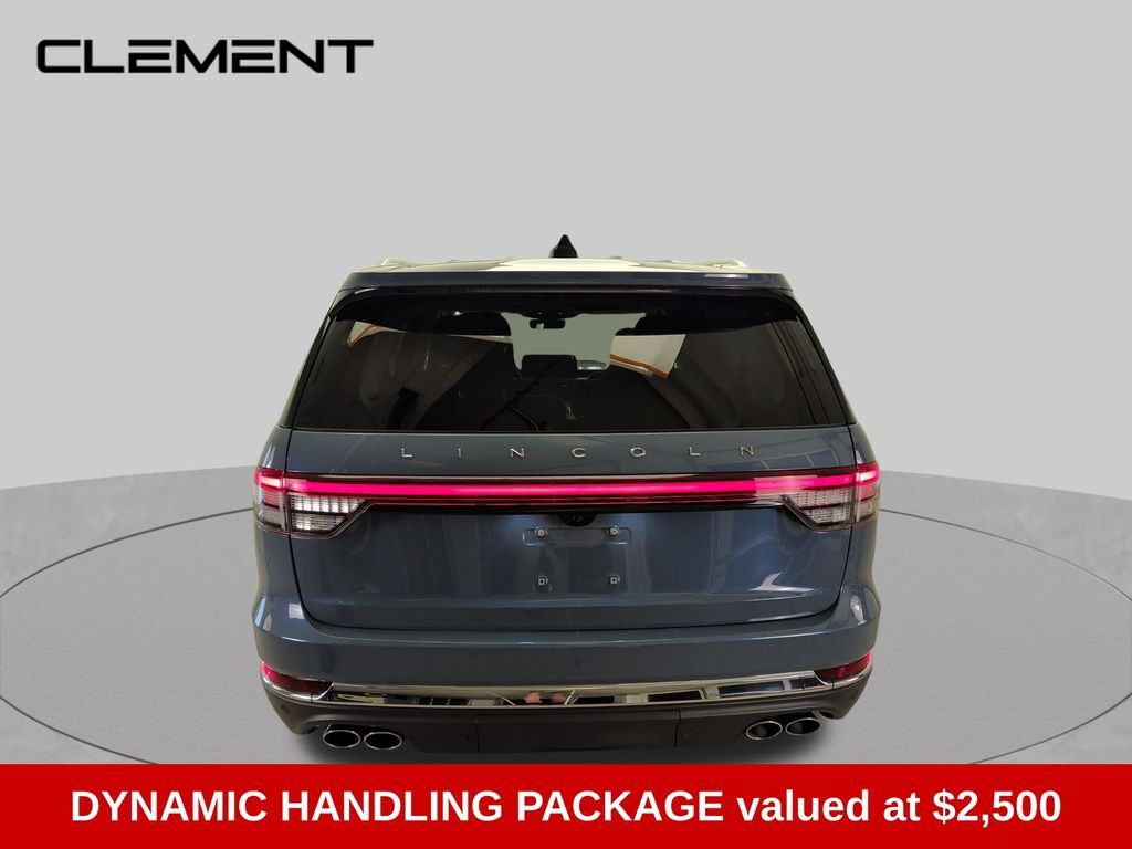 Used 2025 Lincoln Aviator Reserve w/ Equipment Group 201A AWD/4WD image 4