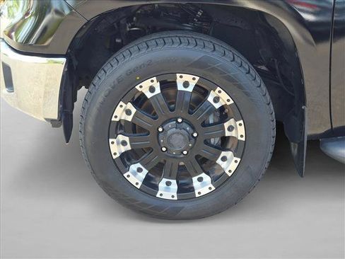Used 2016 Toyota Tundra SR5 w/ SR5 Upgrade Package RWD image 21