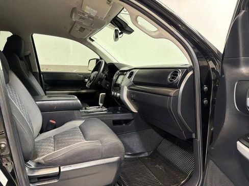 Used 2019 Toyota Tundra SR5 w/ SR5 Upgrade Package RWD image 40