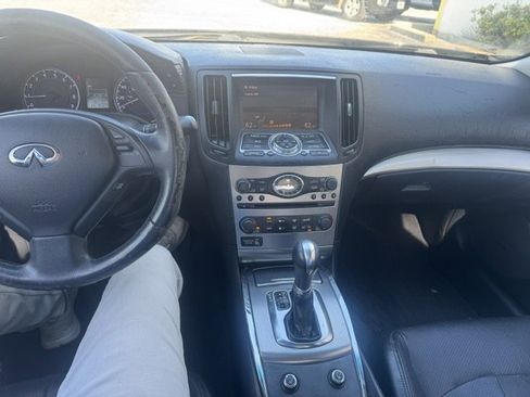 Used 2011 INFINITI G37 Sedan RWD image 16