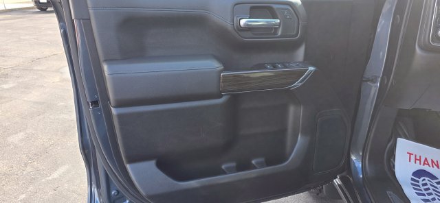 Used 2022 Chevrolet Silverado 1500 LT Trail Boss w/ Safety Package AWD/4WD image 9