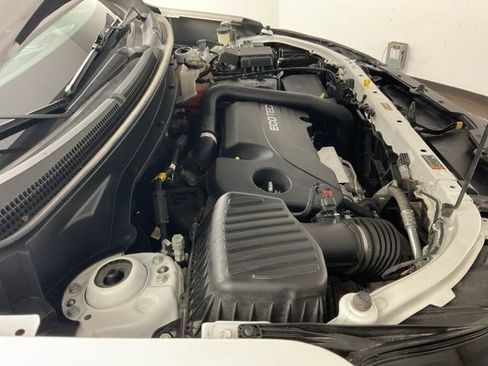 Used 2019 Chevrolet Equinox LT image 21