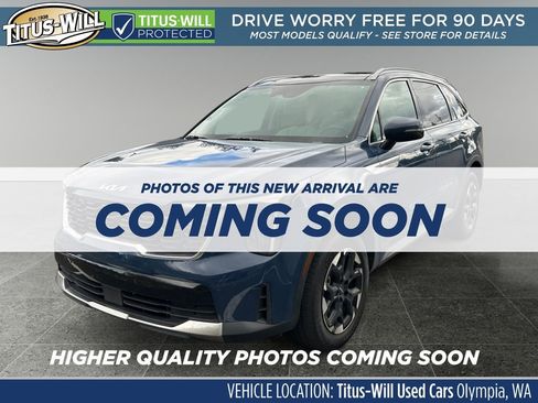 Used 2024 Kia Sorento S w/ Panoramic Sunroof Package image 2