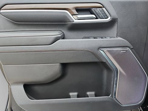 New 2025 Chevrolet Silverado 2500 High Country w/ Technology Package image 26