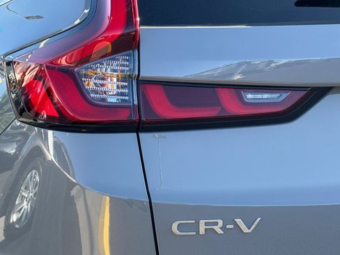 Used 2025 Honda CR-V EX image 29