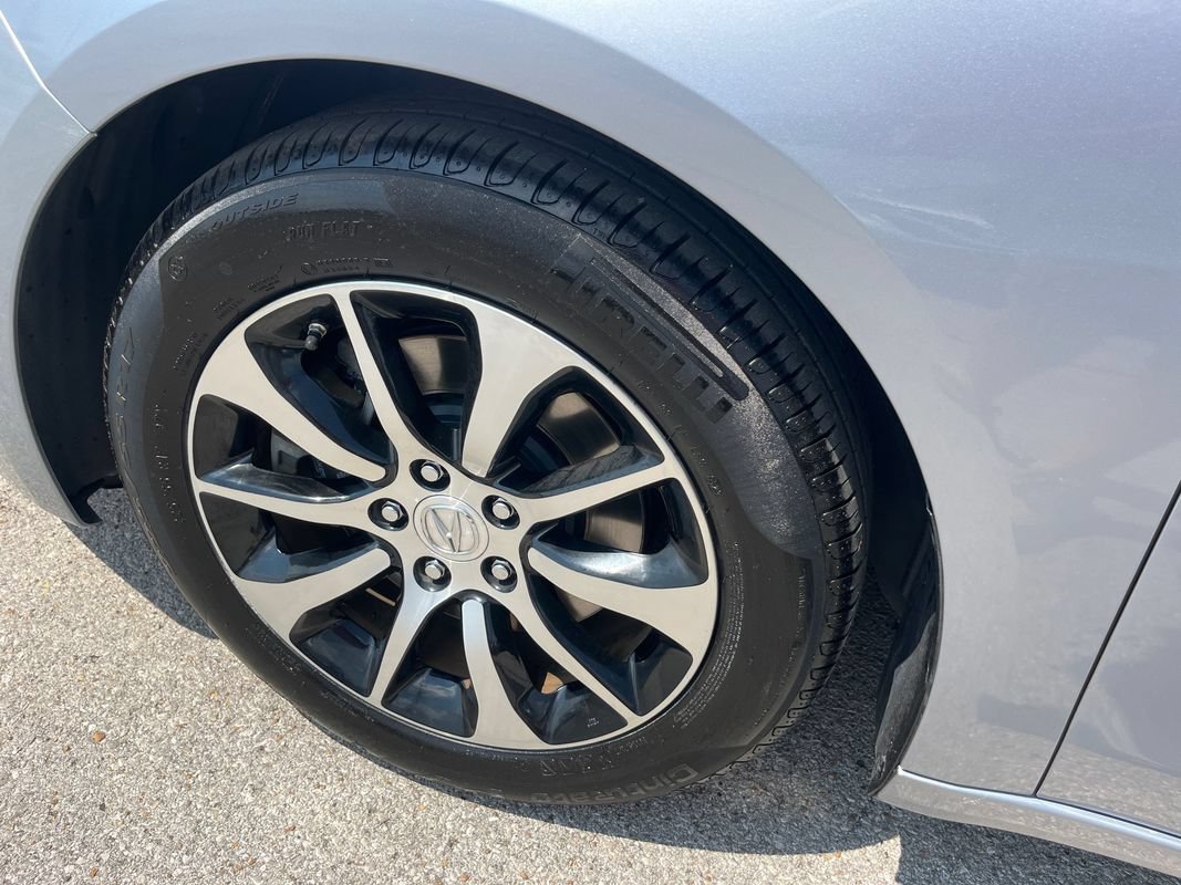 Used 2016 Acura TLX FWD image 17