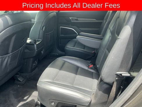 Used 2022 Kia Telluride S AWD/4WD image 19