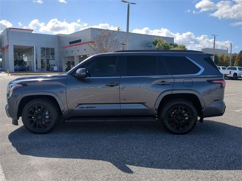 Certified 2024 Toyota Sequoia SR5 image 7