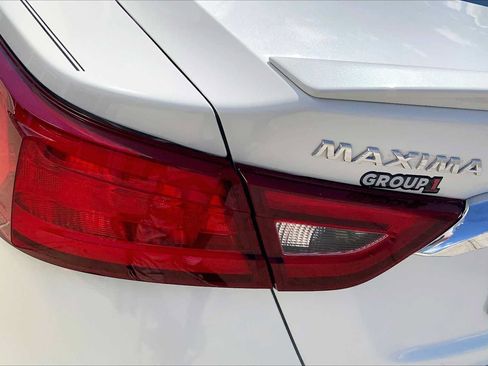 Used 2016 Nissan Maxima Platinum FWD image 28