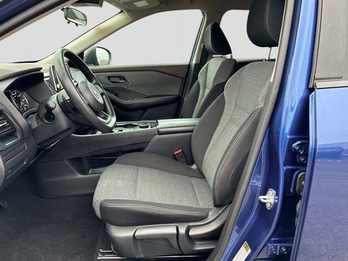 Used 2021 Nissan Rogue S image 19