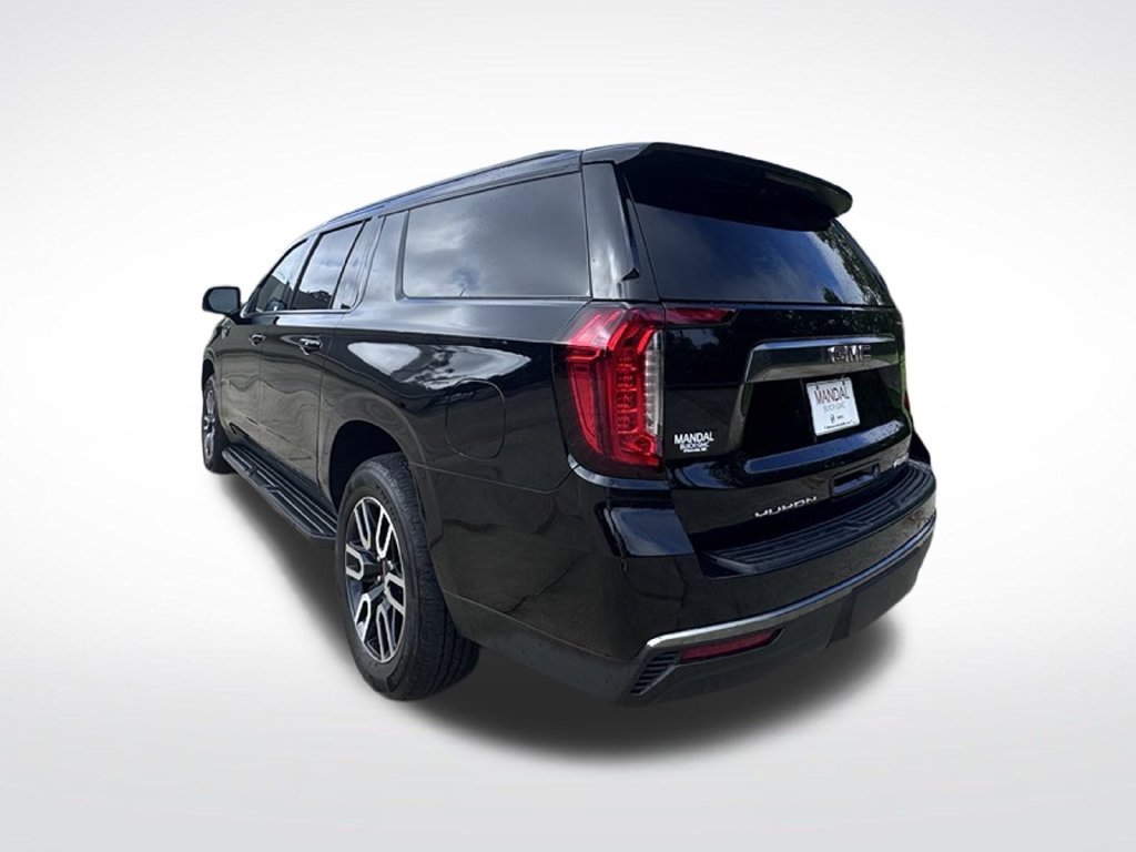 Used 2021 GMC Yukon XL AT4 w/ Technology Package AWD/4WD image 8