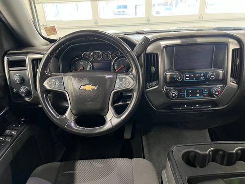 Used 2019 Chevrolet Silverado 1500 LT AWD/4WD image 8
