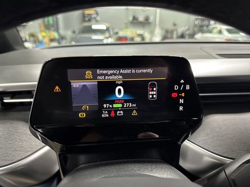 New 2025 Volkswagen ID. Buzz Pro S image 18