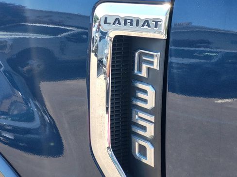 Used 2017 Ford F350 Lariat w/ Lariat Ultimate Package AWD/4WD image 12