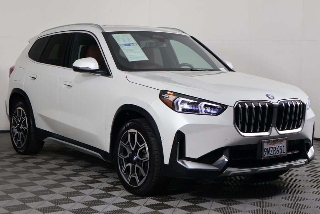 Certified 2026 BMW X1 xDrive28i w/ Convenience Package AWD/4WD image 3