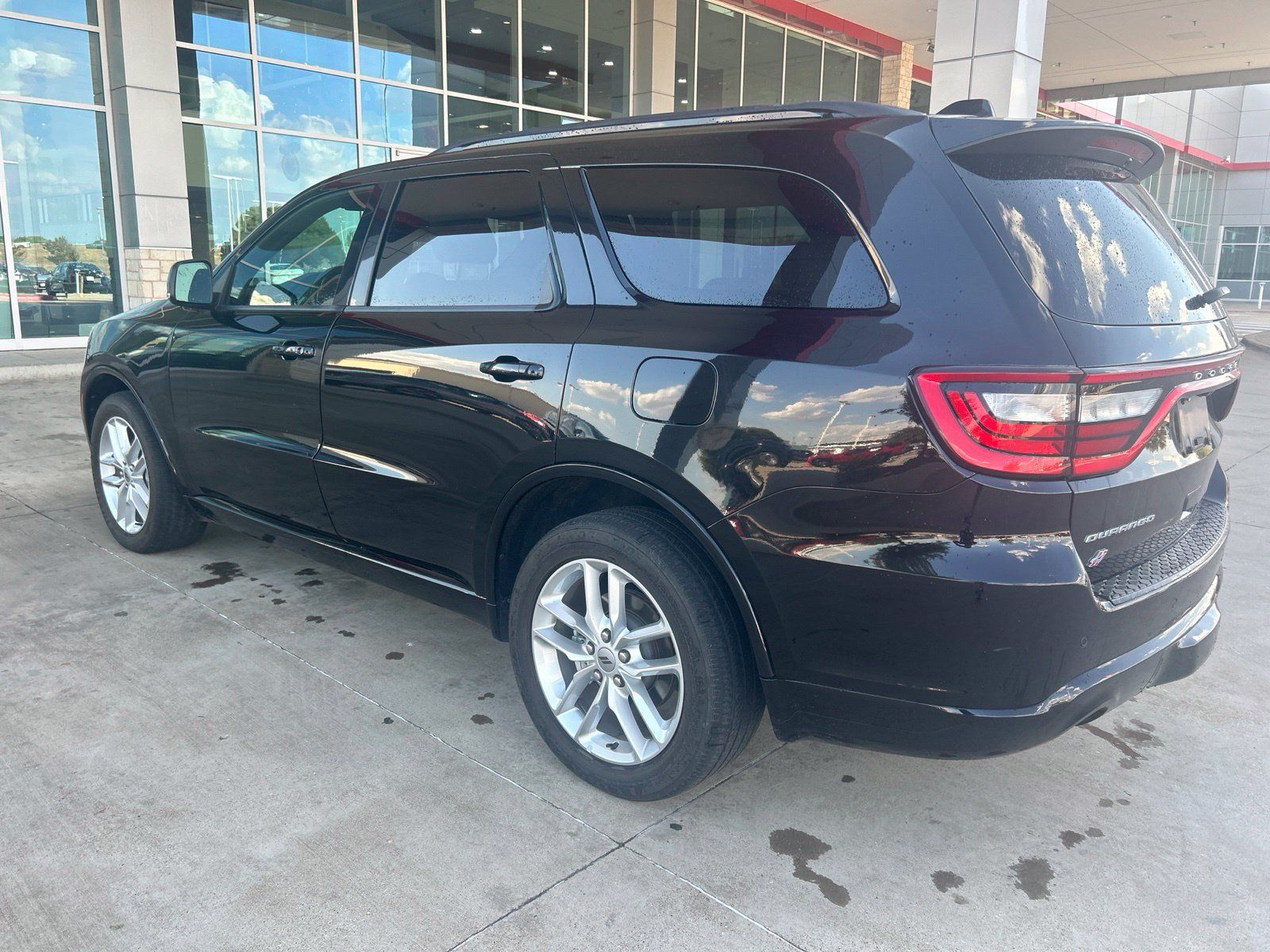 Used 2024 Dodge Durango GT AWD/4WD image 14