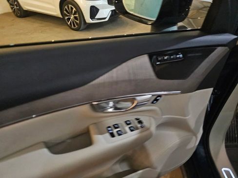 Certified 2023 Volvo XC90 T8 Plus w/ Protection Package Premier AWD/4WD image 19