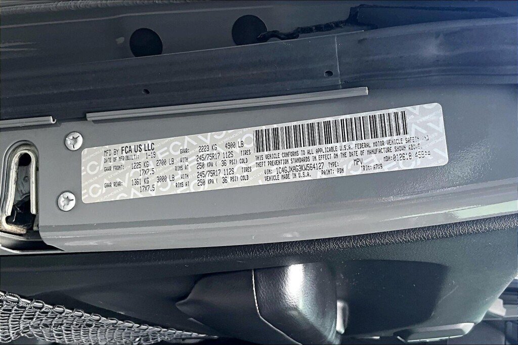 Used 2019 Jeep Wrangler Sport AWD/4WD image 18